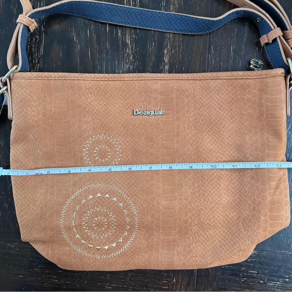 Desigual designer bag - Picture 12 of 13